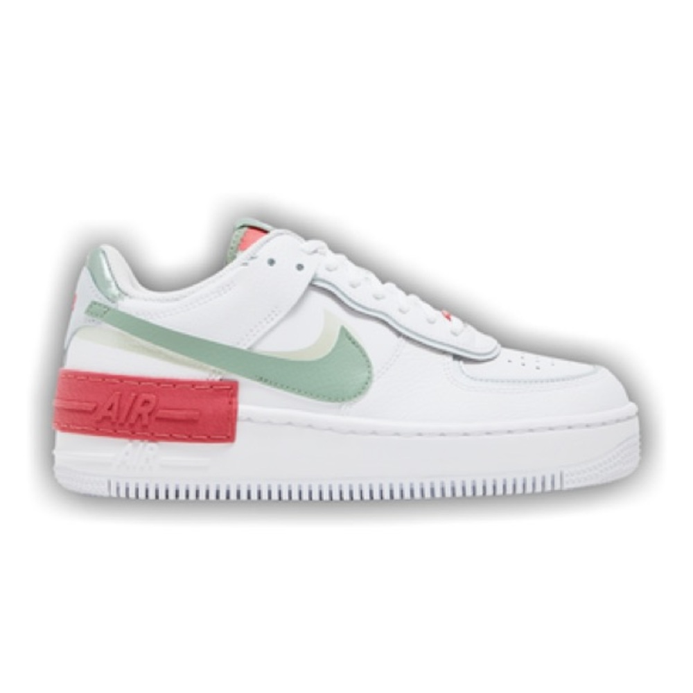 Nike women’s Air Force one shadow